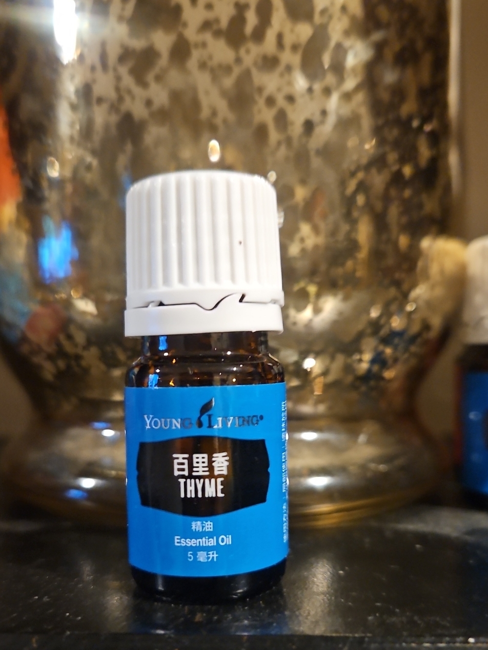 Young Living Thyme Essential Oil — Blue & White Bottle
